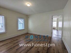 30 Gage St in Augusta, ME - Building Photo - Building Photo
