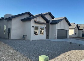 13912 Garforth Ave in Horizon City, TX - Building Photo