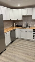 24 Clematis St in Winchester, MA - Building Photo - Building Photo