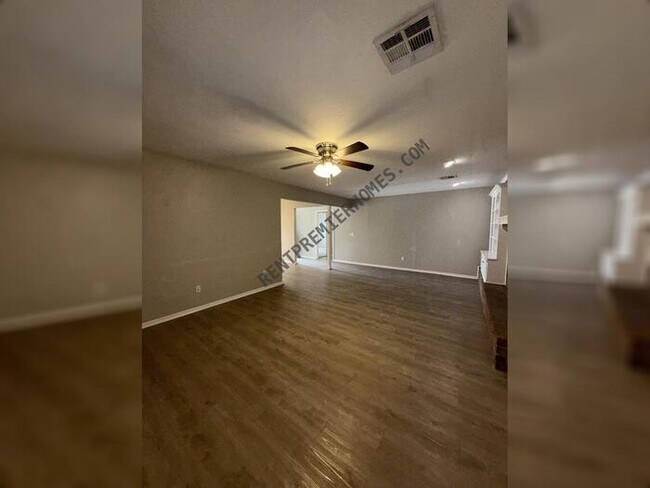 10101 Carnie Cir in Yukon, OK - Building Photo - Building Photo