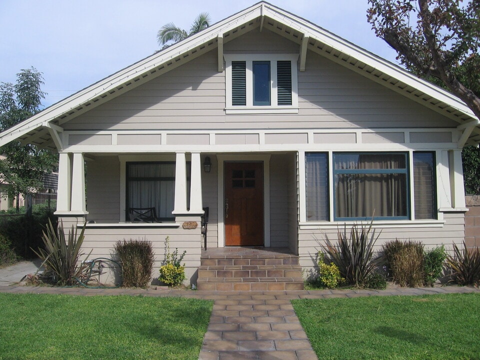 6230 Milton Ave, Unit House in Whittier, CA - Foto de edificio