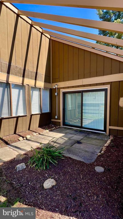 10748 Wayridge Dr in Gaithersburg, MD - Building Photo - Building Photo