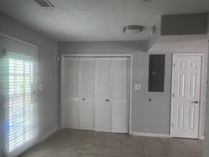 627 Delmar Ave SE, Unit B in Atlanta, GA - Building Photo - Building Photo