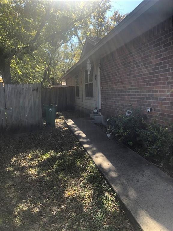 property at 8613 Talyne Chaise Cir