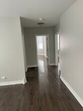 8414 S Cregier Ave, Unit 1 north in Chicago, IL - Building Photo - Building Photo