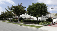 14021 Buena in Garden Grove, CA - Foto de edificio - Building Photo