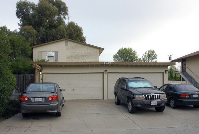 1135 W Hamilton Ave in Campbell, CA - Foto de edificio - Building Photo