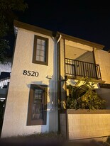 8520 Summerdale Rd in San Diego, CA - Building Photo