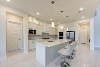 21307 Blue Wood Aster Ct in Cypress, TX - Foto de edificio - Building Photo