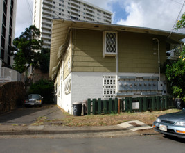 926 Spencer St in Honolulu, HI - Building Photo - Building Photo