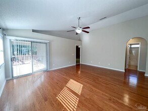 702 Mozingo Ln in Pensacola, FL - Building Photo - Building Photo