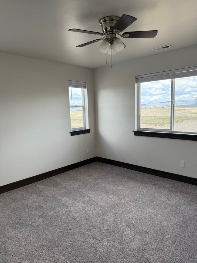 property at 2101 Windjammer Wy