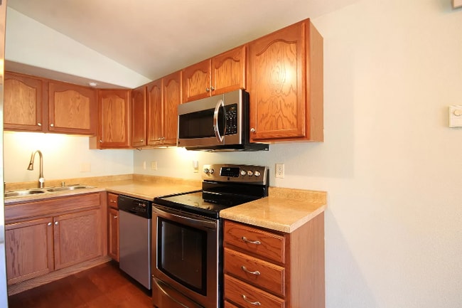 703 8th St in Sturgis, SD - Building Photo - Building Photo