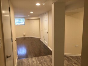 2212 W Iowa St in Chicago, IL - Building Photo - Building Photo