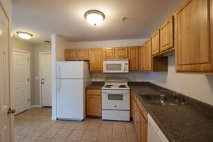 Greenbush Terrace in East Greenbush, NY - Building Photo