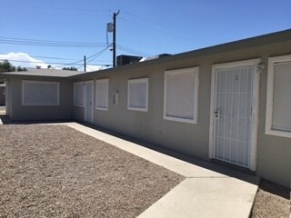 2612 E Mesquite Ave in Las Vegas, NV - Building Photo - Building Photo