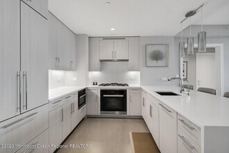 20 Melrose Terrace in Long Branch, NJ - Building Photo - Building Photo