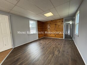 30 Park Dr in Canaan, ME - Building Photo - Building Photo