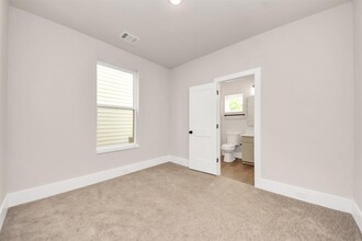 787 Mansfield St in Houston, TX - Building Photo - Building Photo