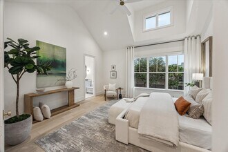 637 E 6 1/2 St in Houston, TX - Building Photo - Building Photo