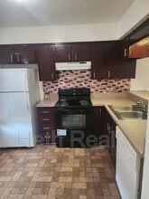 4647 Barnes Rd S in Jacksonville, FL - Foto de edificio - Building Photo