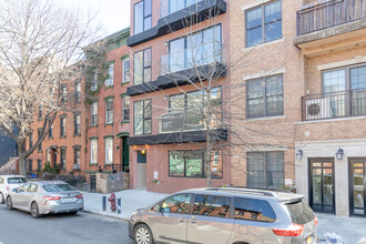 116 India St in Brooklyn, NY - Building Photo - Building Photo