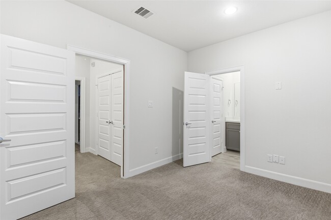 property at 2733 Eado Edge Ct