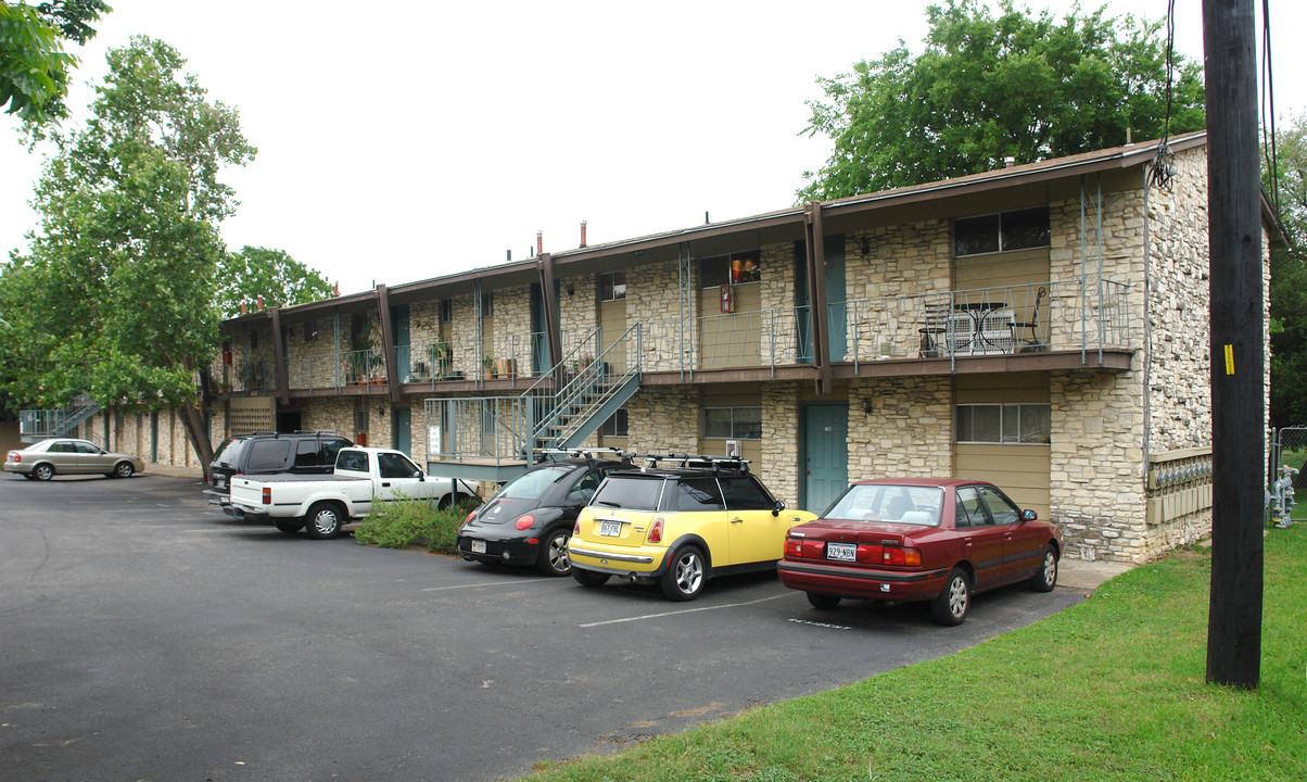 Goodrich Apartments in Austin, TX - Foto de edificio