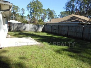 22 Bren Mar Ln in Palm Coast, FL - Building Photo - Building Photo