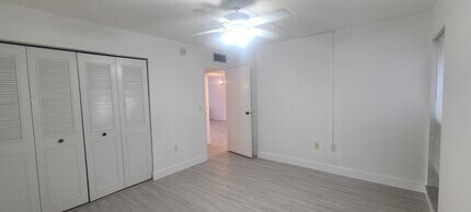 603 SW 75th St, Unit 102 in Gainesville, FL - Building Photo - Building Photo