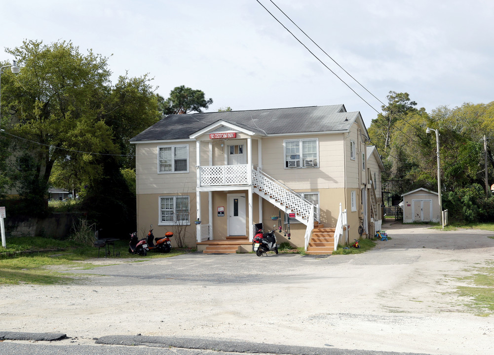 403 5th Ave N in Myrtle Beach, SC - Building Photo