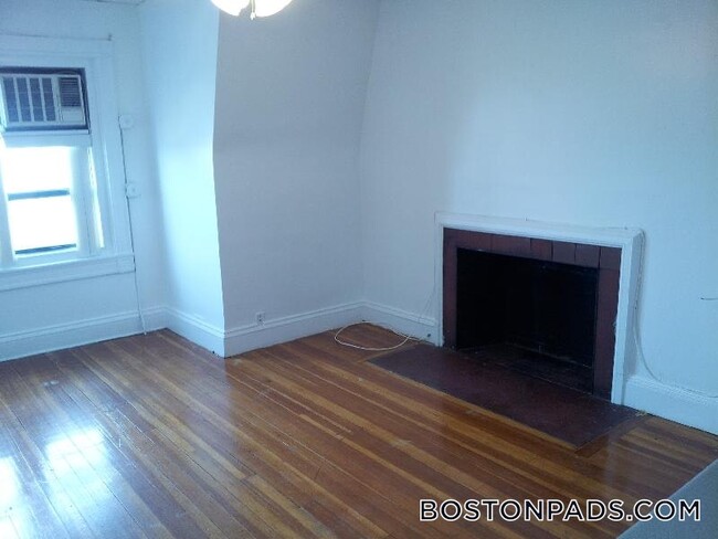 property at 91 Westland Ave