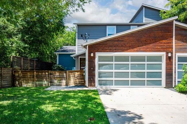 1730 Bunche Rd in Austin, TX - Building Photo - Building Photo