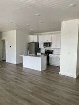 5801 S Garnet Dr in Saint George, UT - Building Photo