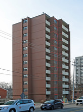 435 Eglinton Ave E in Toronto, ON - Building Photo - Building Photo