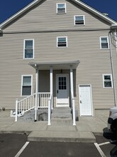 36 East Ave in West Haven, CT - Building Photo - Building Photo