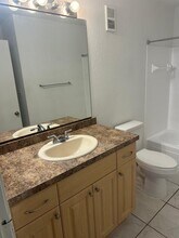 2405 NW 33rd St, Unit 1207 in Oakland Park, FL - Building Photo - Building Photo