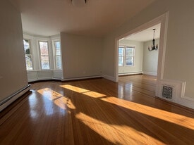 151 Atlantic Ave in Providence, RI - Building Photo