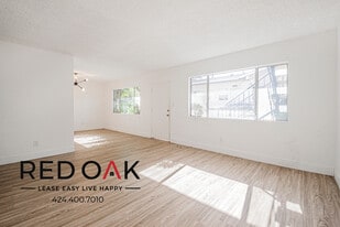663 W 13th St, Unit 2 in Los Angeles, CA - Building Photo