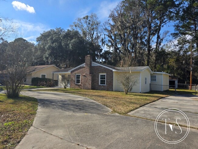 8601 Hurst Ave in Savannah, GA - Building Photo - Building Photo