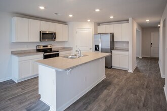 261 Harvest Rdg Wy in Bucksport, SC - Building Photo - Building Photo
