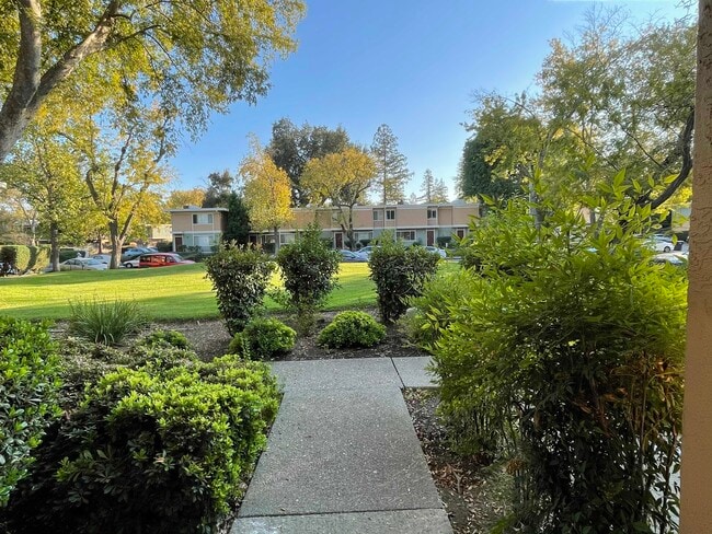 property at 1575 Drake Dr