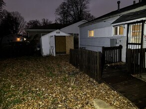 4820 Bluebird Ave in Louisville, KY - Building Photo - Building Photo