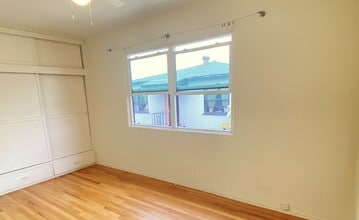 2447 Boundary St in San Diego, CA - Foto de edificio - Building Photo