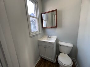 1112 N Gilbert St in Danville, IL - Building Photo - Building Photo