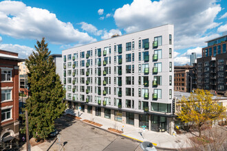 Encore Belltown Apartments in Seattle, WA - Building Photo - Building Photo