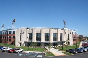 Downtown Indianapolis Apartments For Rent Under 900 In Stadium Lofts Flats Apartments