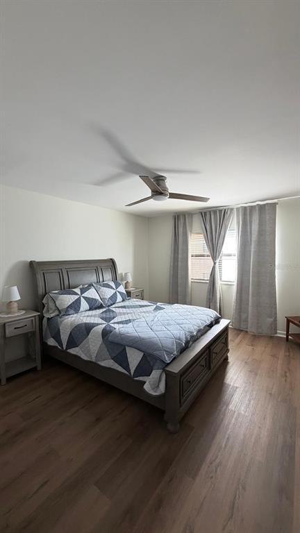 2400 Winding Creek Blvd in Clearwater, FL - Building Photo - Building Photo