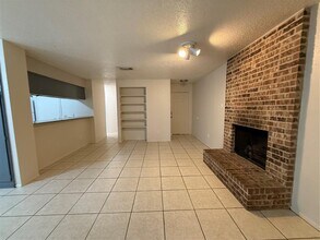 4305 Acropolis Ct in Austin, TX - Building Photo - Building Photo