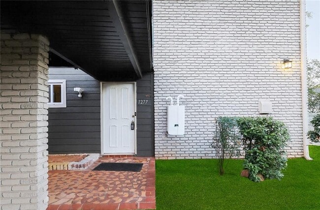 property at 1277 Goodwin Rd NE